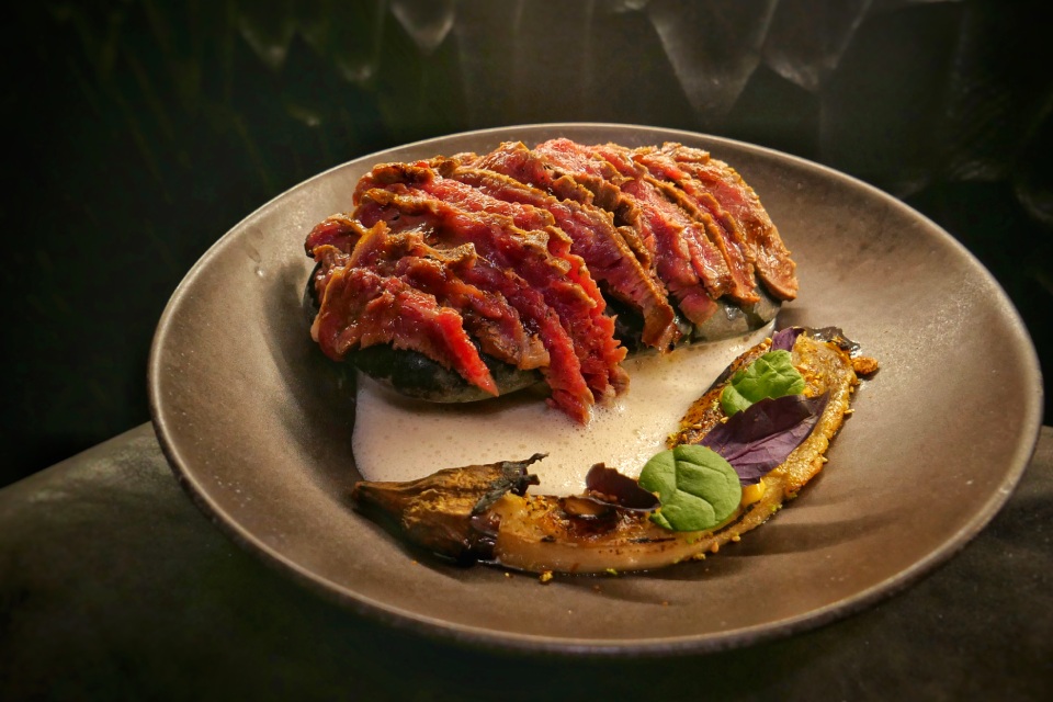 Ресторан Bluefin: небоскребы, небоскребы, а я маленький такой