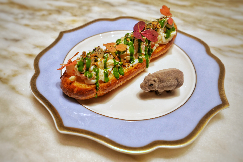 Парижский шик в Le Pigeon, греческие осьминоги в The Greeks и советская курица-гриль в «Винфаке»