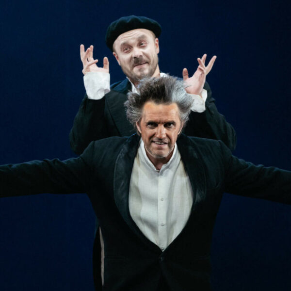 Спектакль «Ветер шумит в тополях» в театре Вахтангова