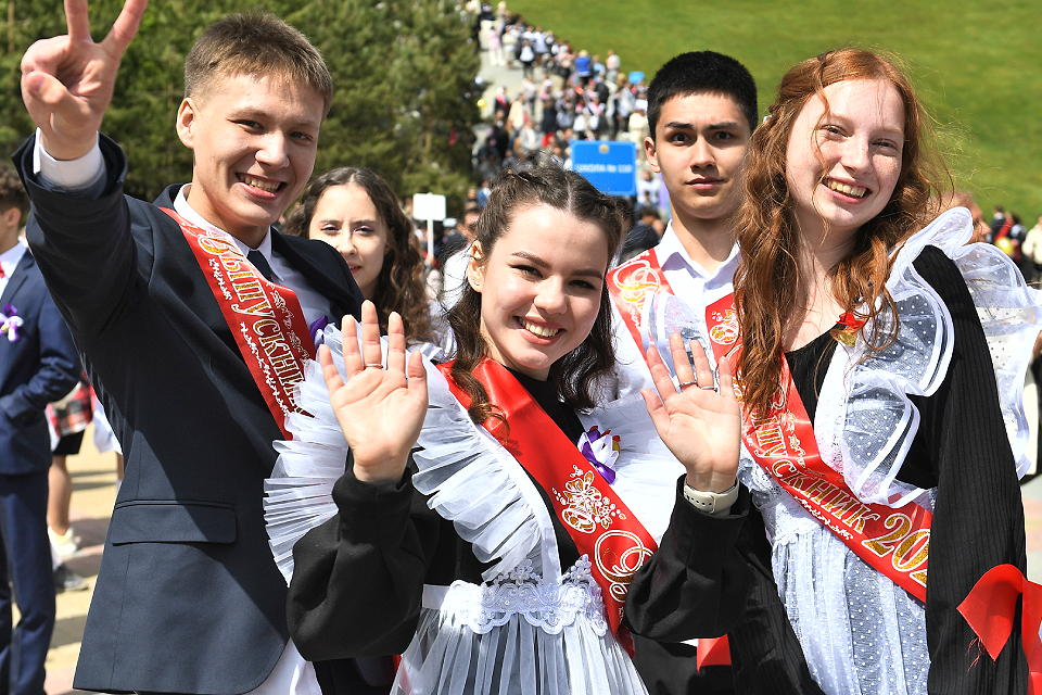 Выпускной в Парке Горького 28 июня 2024: прямая онлайн-трансляция