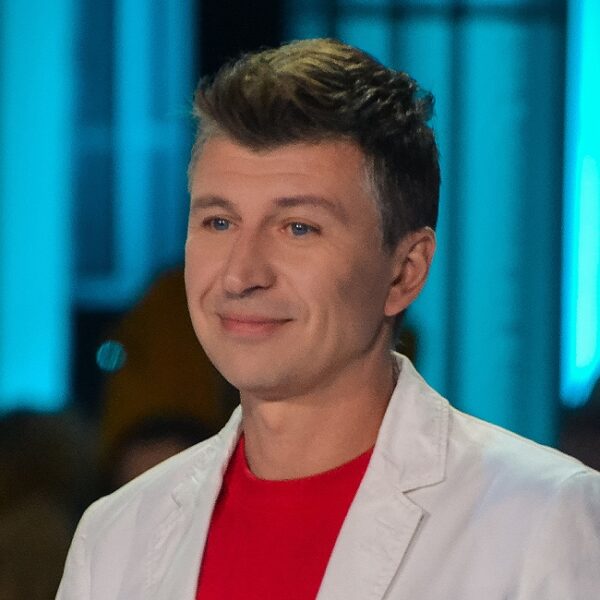 Спектакль «Неслужебный роман» в Театре Гоголя
