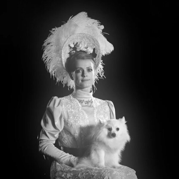 Спектакль «XX век. Бал» в МХТ Чехова