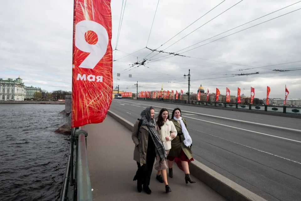 20 лучших идей, куда сходить на выходных в Санкт-Петербурге 9, 10, 11 и 12 мая 2024: Парад Победы, концерт группы «Алиса» и фестиваль крафтовых напитков