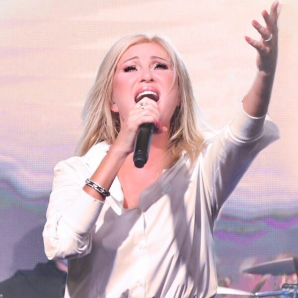 Концерт Вики Цыгановой