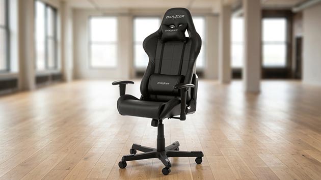 DXRacer OH/FD99/N. Фото: Татьяна Фадеева / Нейросеть