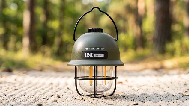 NITECORE LR40 HIGH ARMY GREEN. Фото: Татьяна Фадеева / Нейросеть
