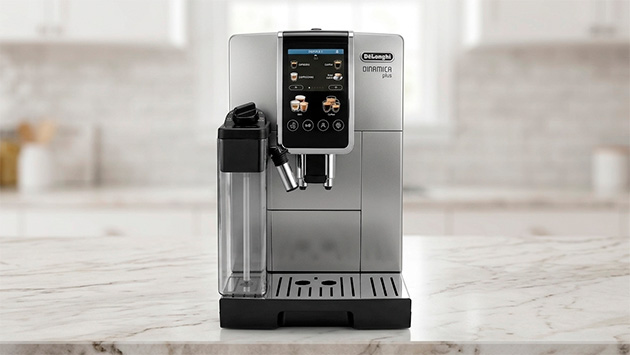DeLonghi Dinamica Plus ECAM380.85.SB. Фото: Ян Ляпин / Нейросеть