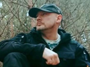 Денис Попов