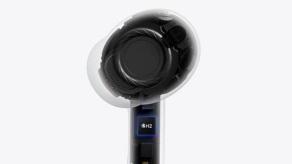 Apple AirPods Pro 3. Фото: Apple
