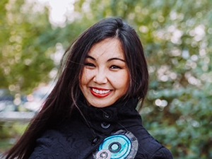 Айна Утибаева