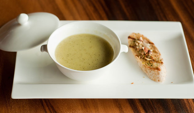 Суп из ревеня