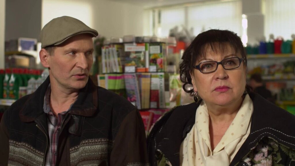 После съемок в «доме Будько» съемочная группа «Сватов» уехала на другую локацию