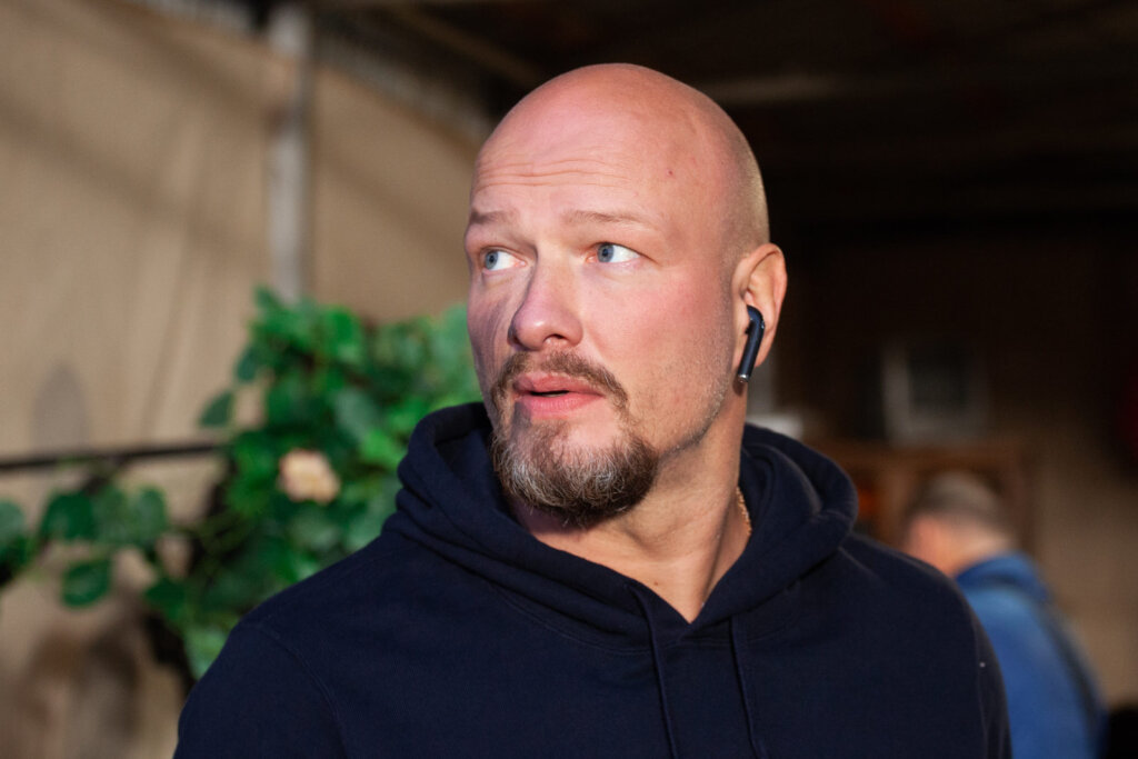 Никита Панфилов: «В «Лихаче» на мотоцикле ездил сам, но трюки — дело каскадера»