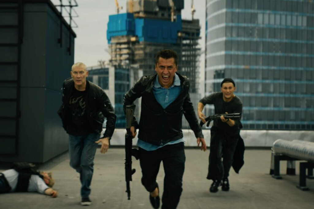 Павла Прилучного задержали: Что происходит на съемках нового сезона сериала «Мажор»