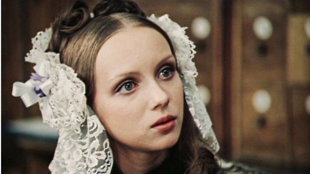 Куда пропала звезда фильма  «О бедном гусаре замолвите слово» Ирина Мазуркевич