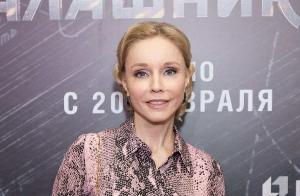 Новости шоу-бизнеса: сюрприз от принца Гарри и Меган Маркл, цветущая вдова Табакова и ярость Поплавской из-за извращенцев в культуре