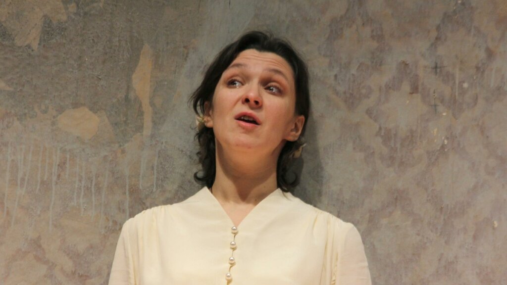 Олеся Железняк впервые показала фото с мужем