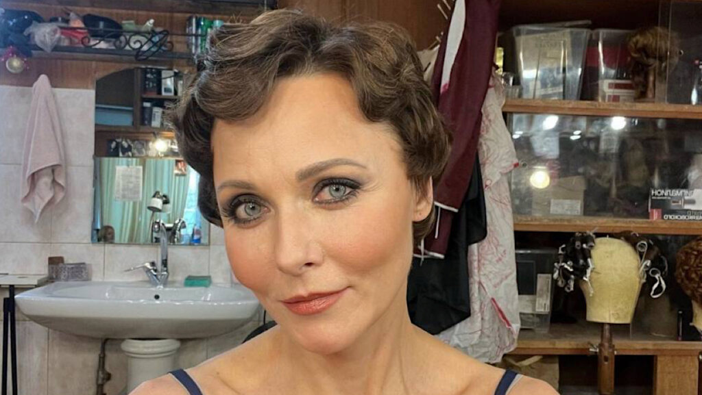 Дарья Повереннова выставила себя в одном ретро-боди и опозорилась