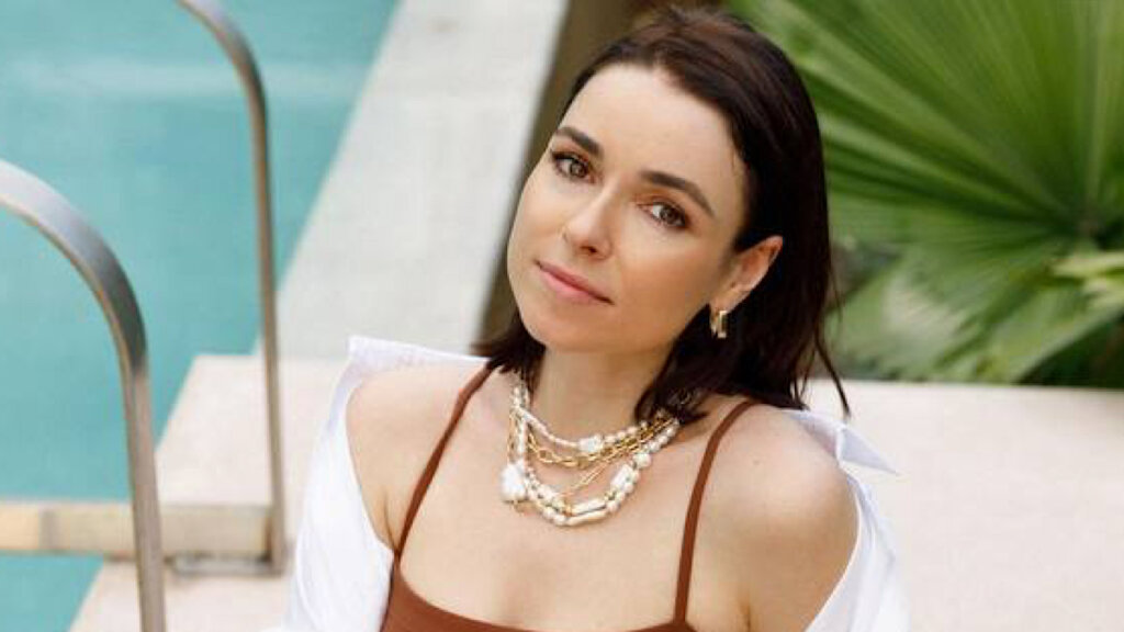 40-летняя Ирена Понарошку показала себя без одежды