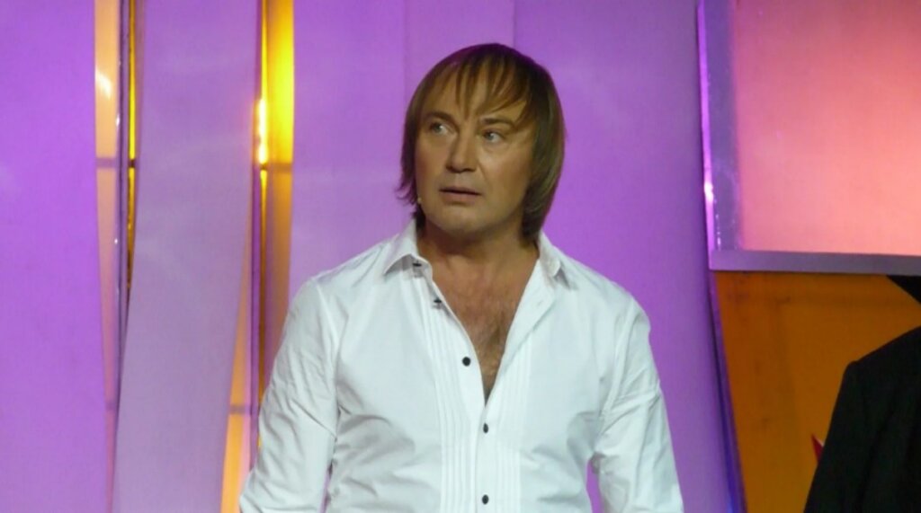 Фиктивно женился, работал санитаром и грузчиком, мыкался по углам: как юморист Игорь Христенко шел к славе