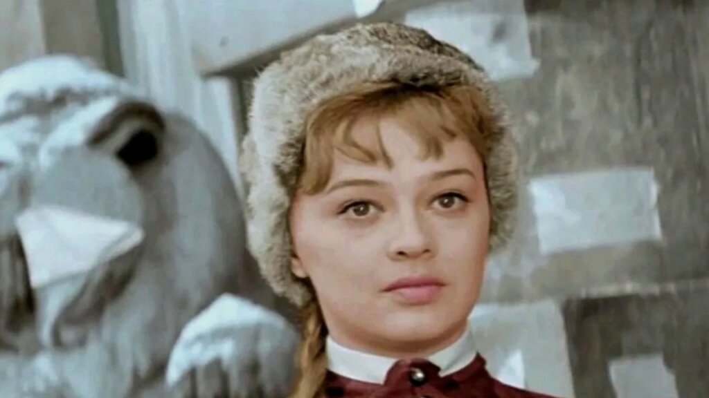 Неравный первый брак, алкоголизм Сошальского и смерть Юшко: трудная судьба звезды «Офицеров» Алины Покровской