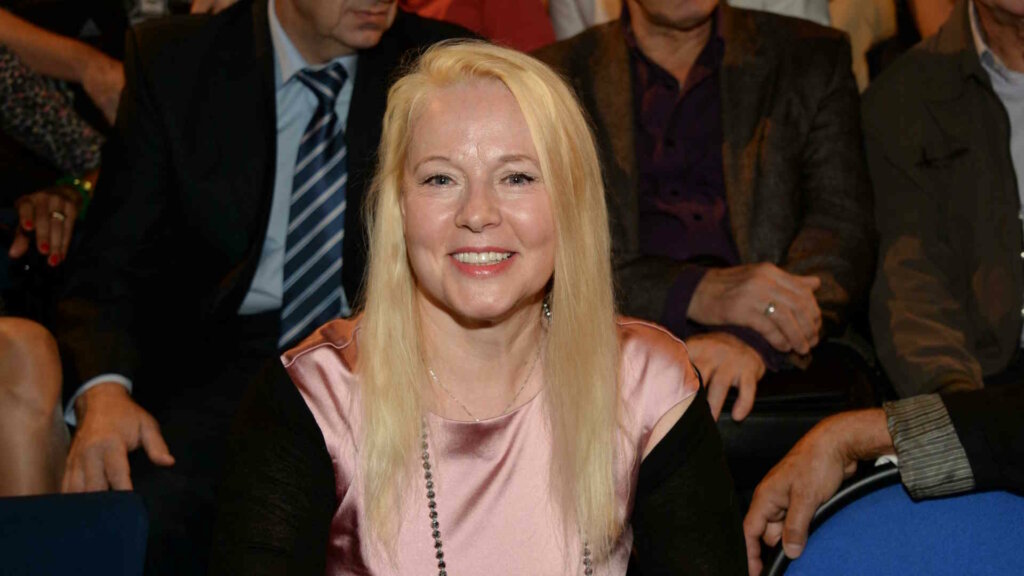 Состояние пережившей инсульт Елены Кондулайнен резко ухудшилось