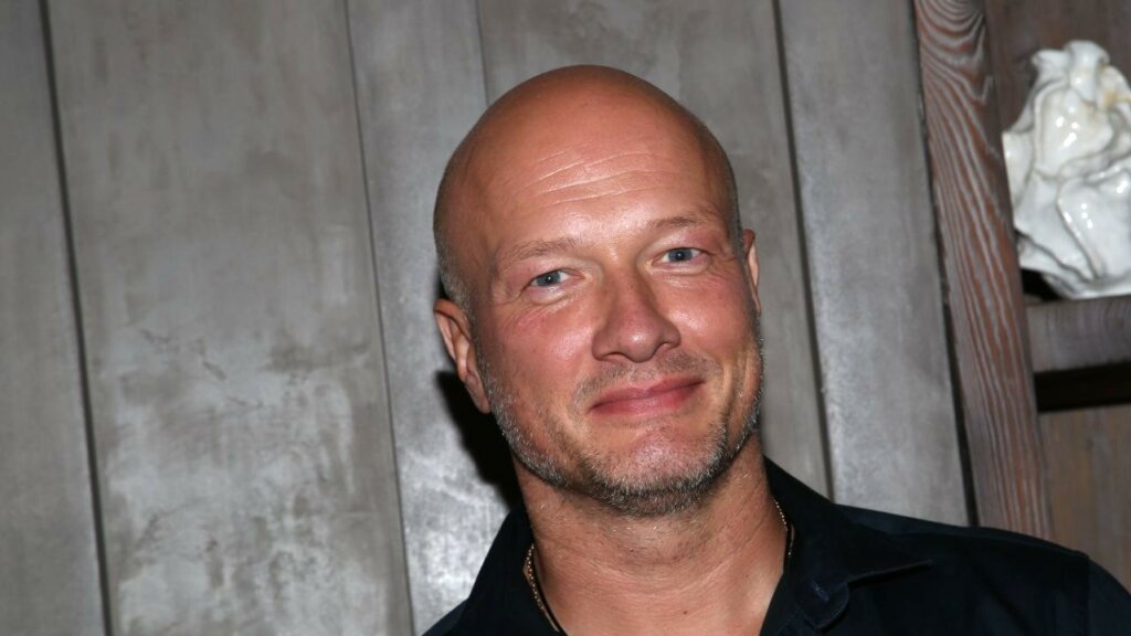 46-летний Никита Панфилов стал отцом в третий раз