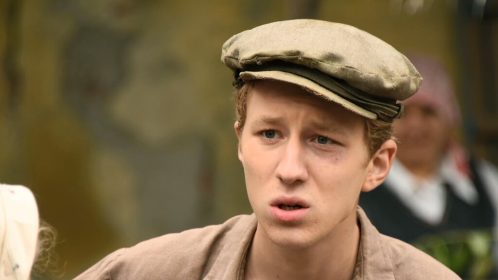 Родители иноагента Семена Трескунова* открестились от актера: вот почему