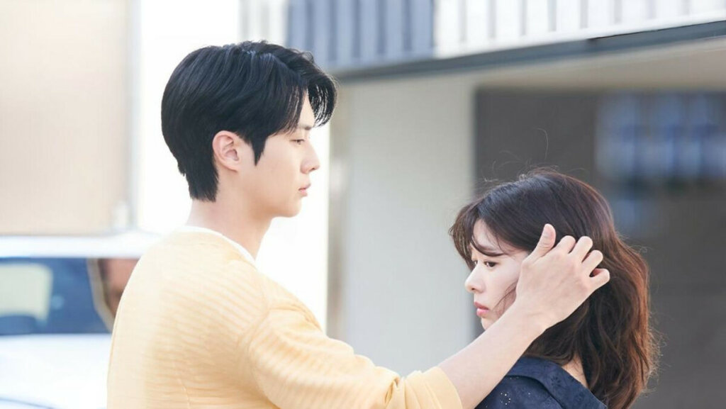 Будьте моим мужем: Чхве У-щик и Чо Со-мин супруги поневоле в новой дораме «Женись на мне» 