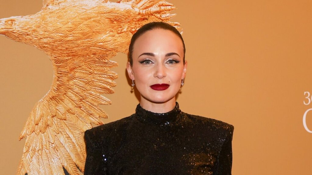 Анна Снаткина показала подросшую красавицу-дочь