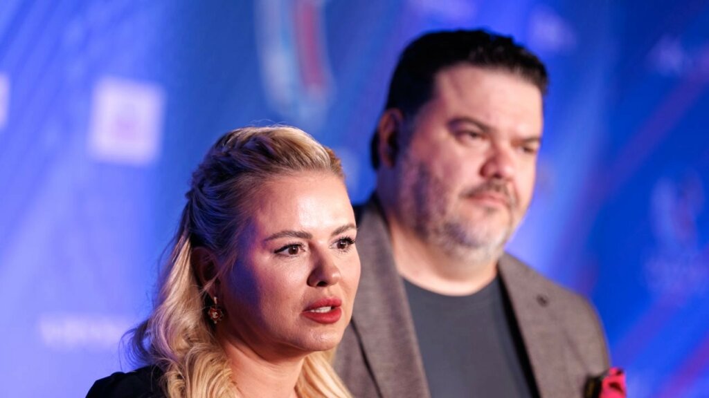 Свадьба Анны Семенович откладывается: жених так и не сделал предложение