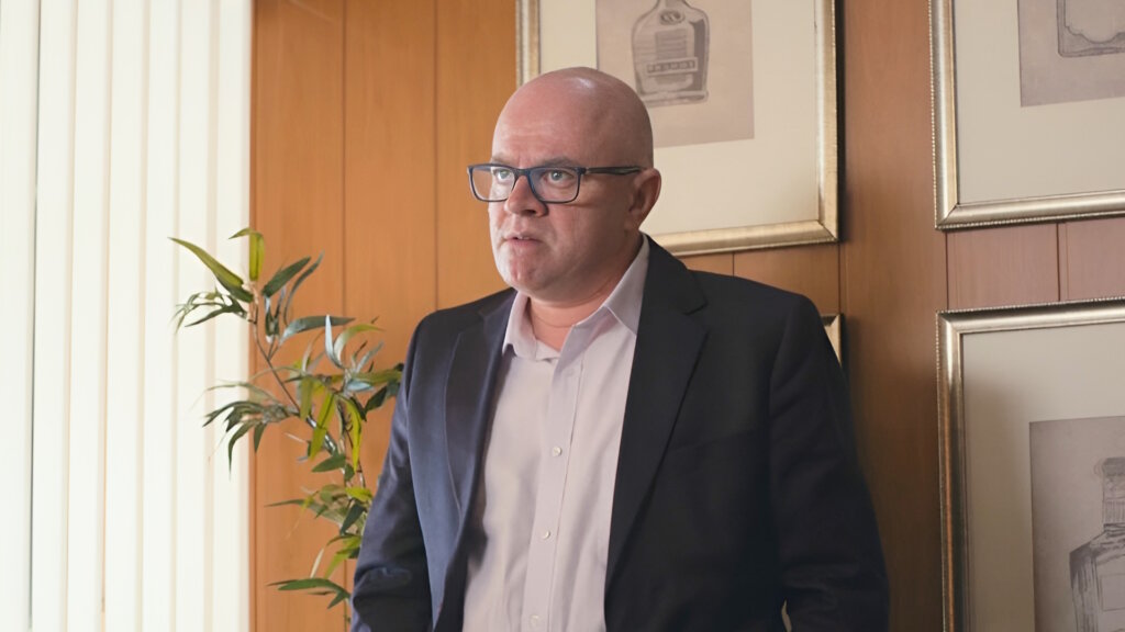 Куда пропал Сильвестр Андреевич из «Универа» и «СашиТани»: есть несколько версий