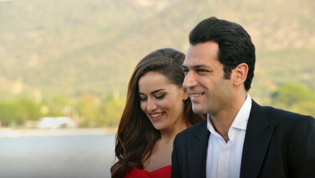 Мурат Йылдырым и Фахрие Эвджен сыграют главные роли в новом мини-сериале