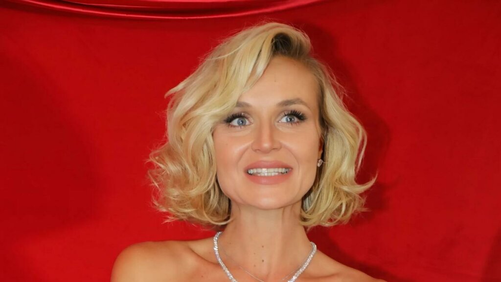 «Моя любовь»: Полина Гагарина опубликовала фото с тайным возлюбленным