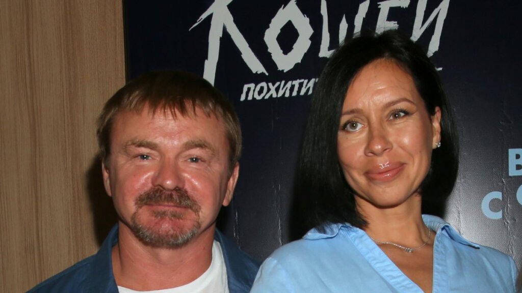 Звезда «Физрука» Владимир Сычев помирился с женой после скандала с изменой