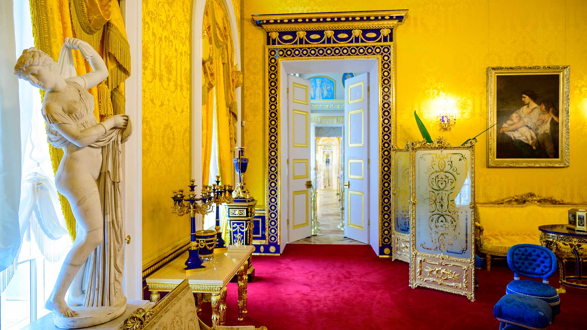 Лионский зал в екатерининском дворце