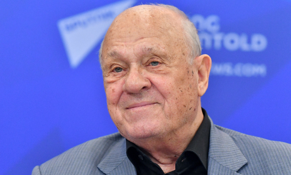 Сборная России по футболу выразила соболезнованиями в связи с кончиной легендарного актера и режиссера Владимира Меньшова. Фото: Global Press Look