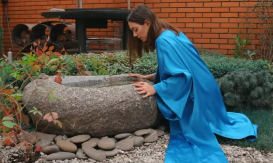 Евгения Медведева, Фигурное катане