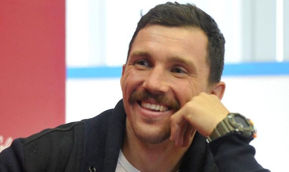 Василий Артемьев