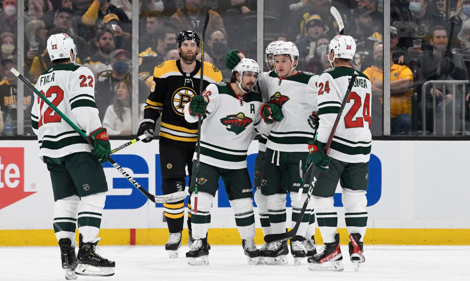 Кирилл Капризов, хоккей