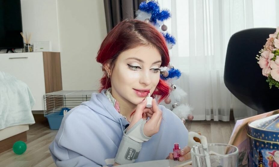 Алена Косторная