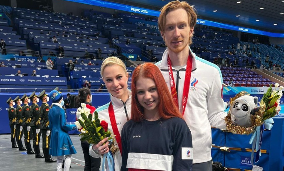 Трусова смотрела финал в парном катании с трибун в Пекине. Фото: Instagram Александры Трусовой 
