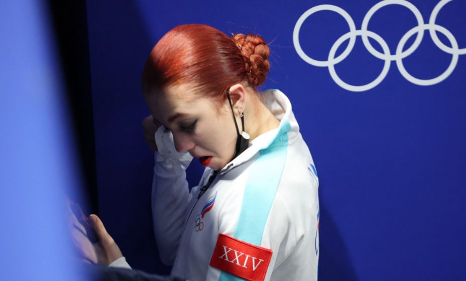 Александра Трусова сорвалась. Но кто вообще способен выдержать такое напряжение? Фото: Reuters