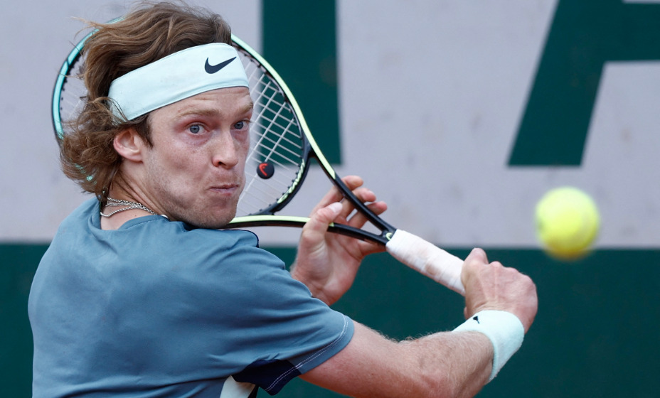 Андрей Рублев в третьем раунде «Ролан Гаррос» встречался с чилийцем Кристьяном Гарином. Фото: Reuters