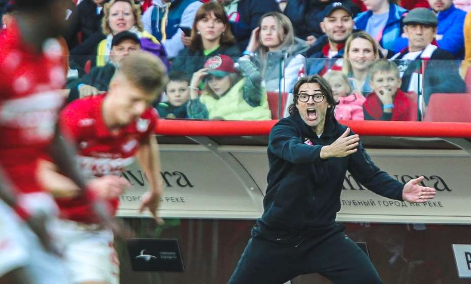 Главный тренер «Спартака» Паоло Ваноли не сдерживает своих эмоций. Фото: ВК ФК «Спартак»