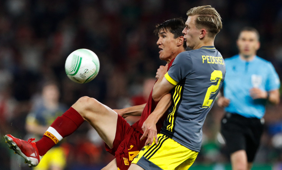 Эльдор Шомуродов стал победителем Лиги конференций. Фото: Reuters