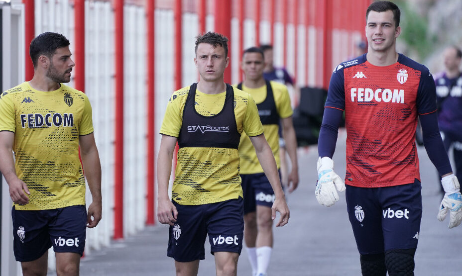 Александр Головин