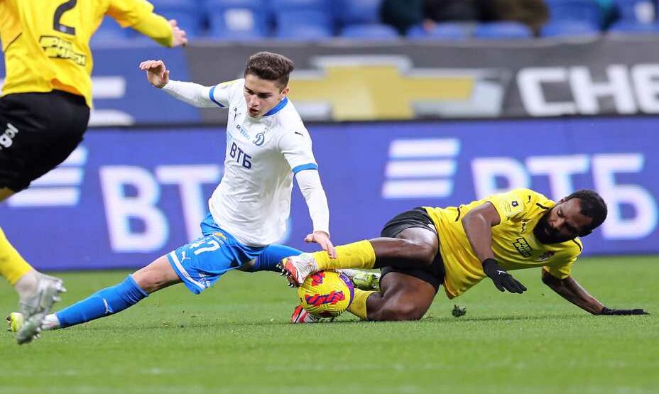 Арсен Захарян, Динамо