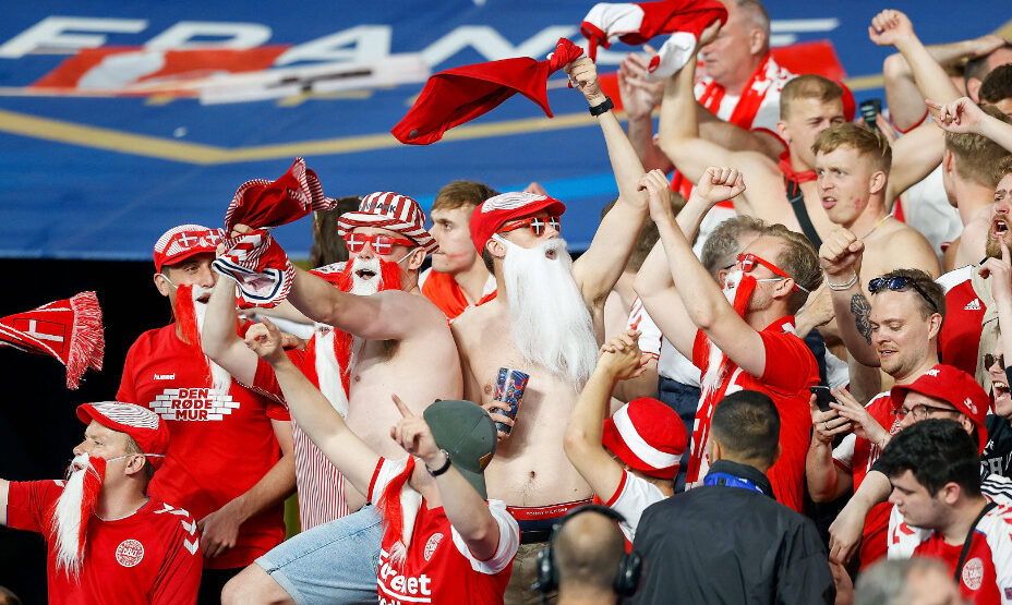 Болельщики Дании