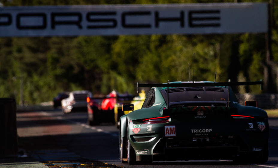 Актер Майкл Фассбендер попал в аварию, участвуя в гонке «24 часа Ле-Мана». Фото: Global Look Press